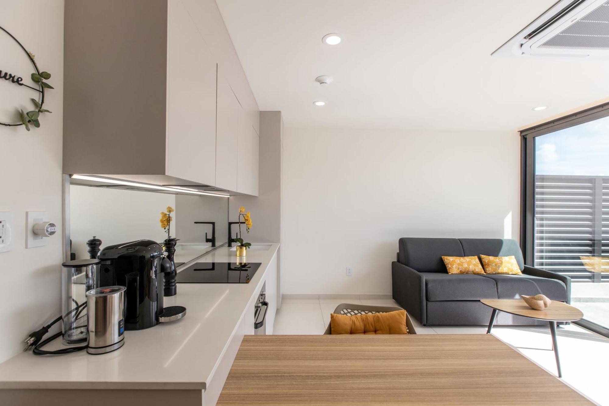 The Hills Residence Simpson Bay Bagian luar foto